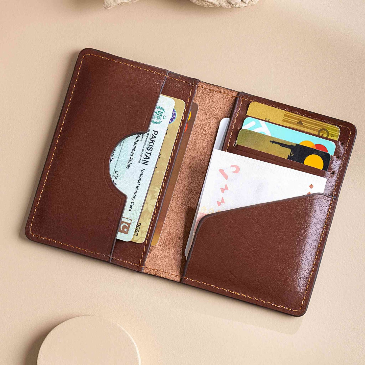Gallant Vertical Bi-Fold Leather Wallet