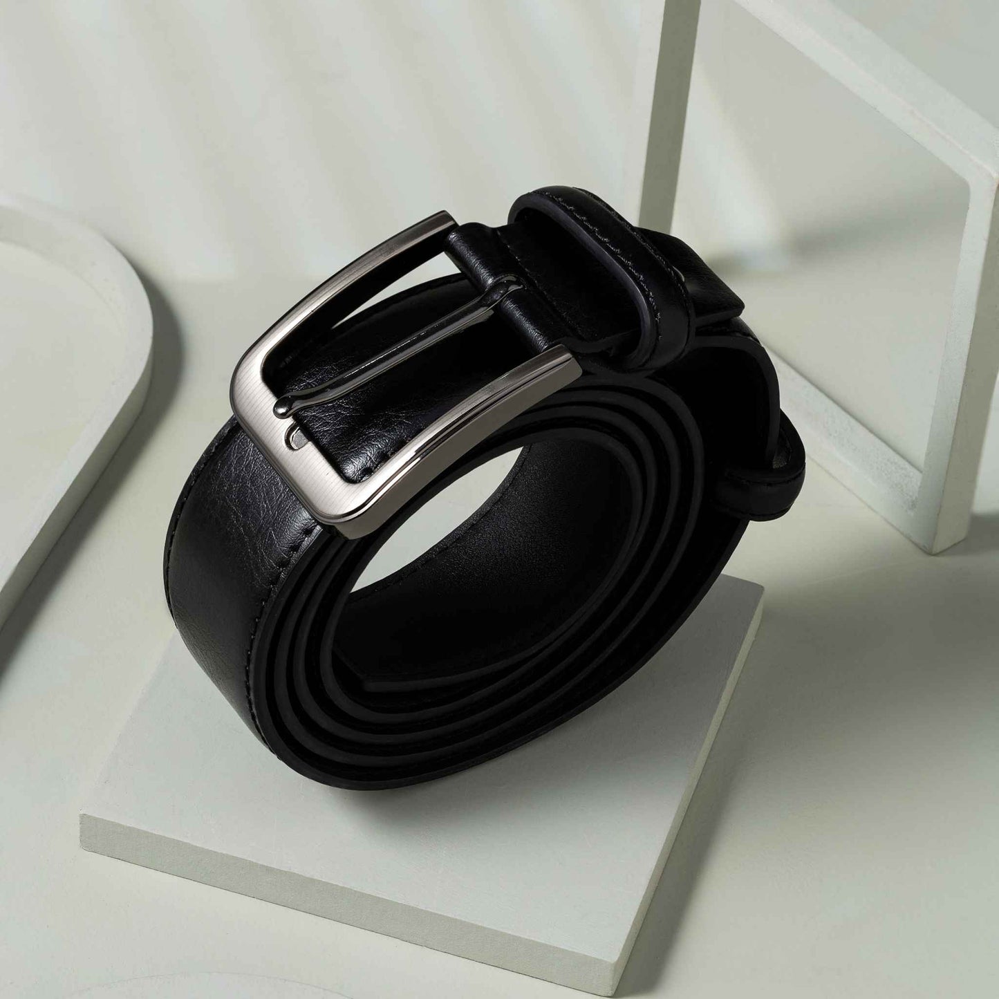 Stratos - Premium Black Men's Leather Belt